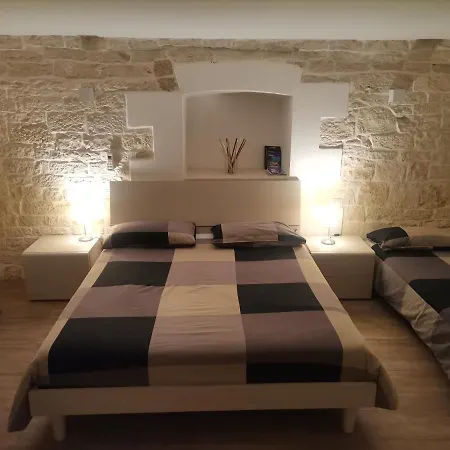 לינה וארוחת בוקר Il Castello ג'ובינאצו